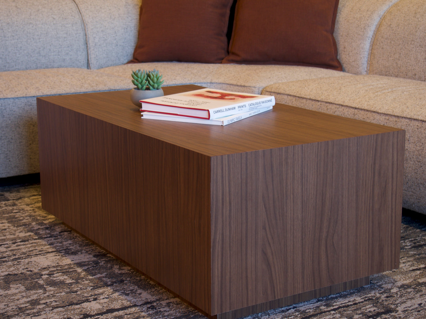 Forma Coffee Table